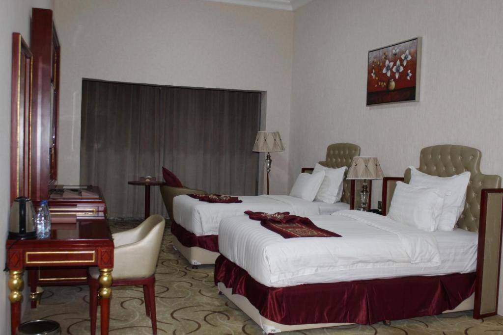 Al Salam Grand Hotel Al Buraimi Exterior photo