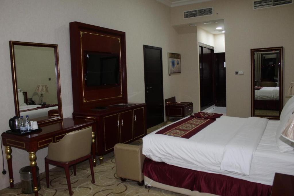 Al Salam Grand Hotel Al Buraimi Exterior photo